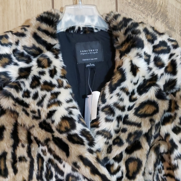 NWT SANCTUARY SEEING SPOTS FAUX FUR COAT SIZE S - Picture 4 of 5